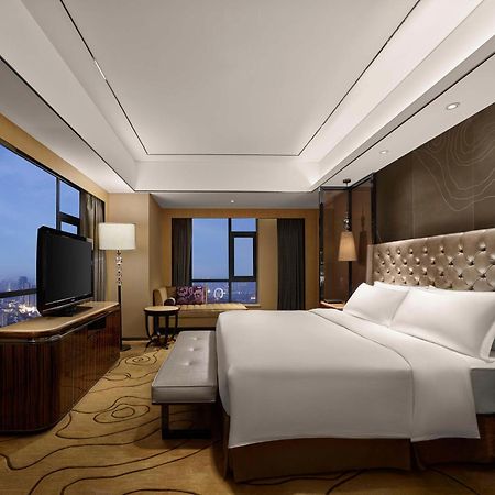 Hilton Zhongshan Downtown Exterior photo