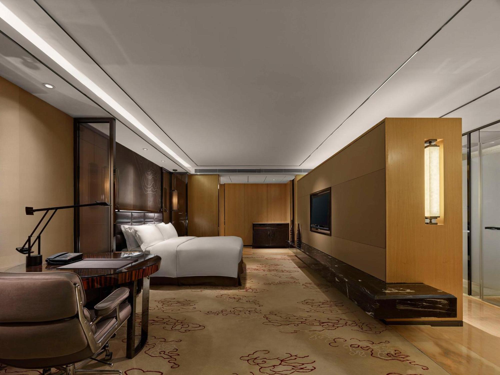 Hilton Zhongshan Downtown Exterior photo