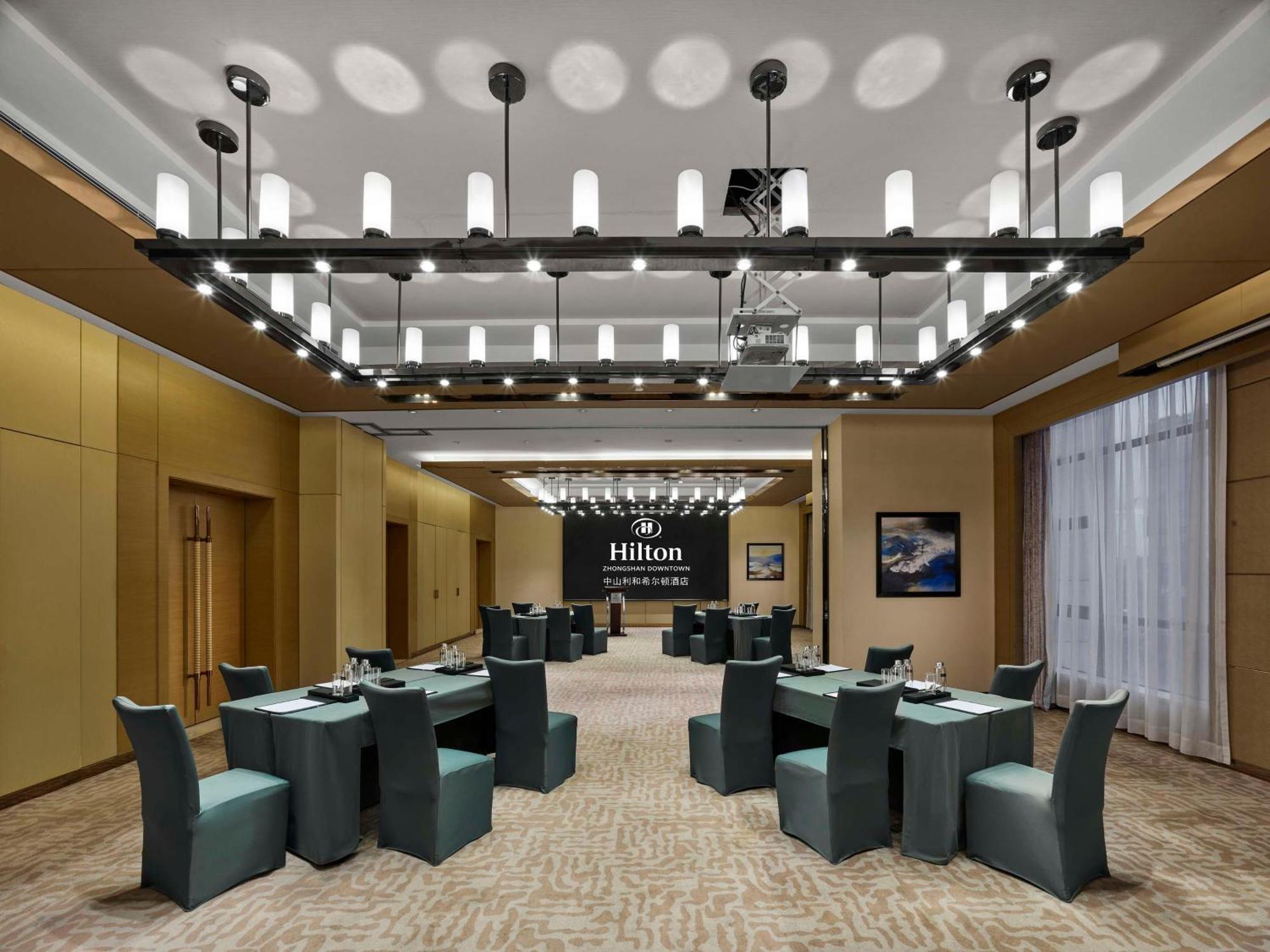Hilton Zhongshan Downtown Exterior photo