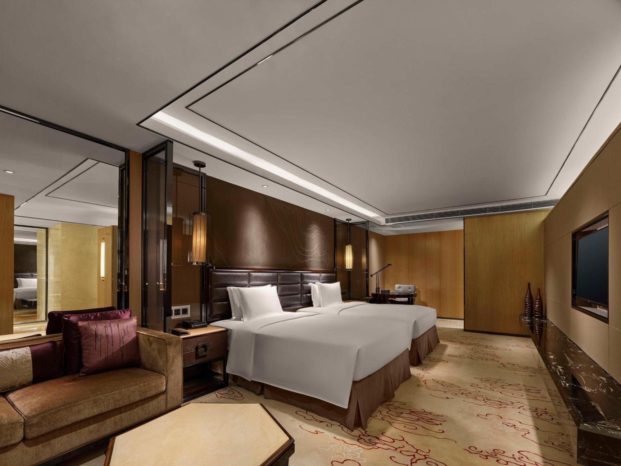 Hilton Zhongshan Downtown Exterior photo
