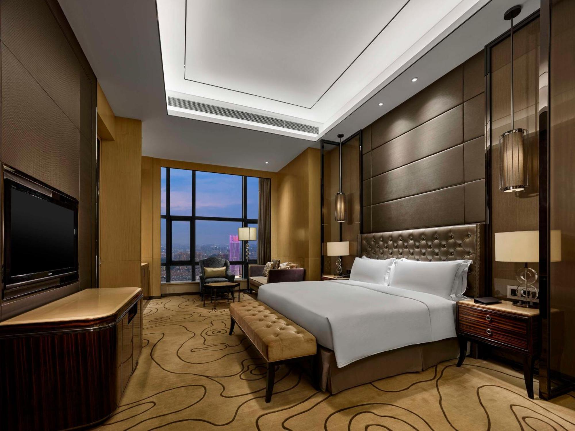 Hilton Zhongshan Downtown Exterior photo