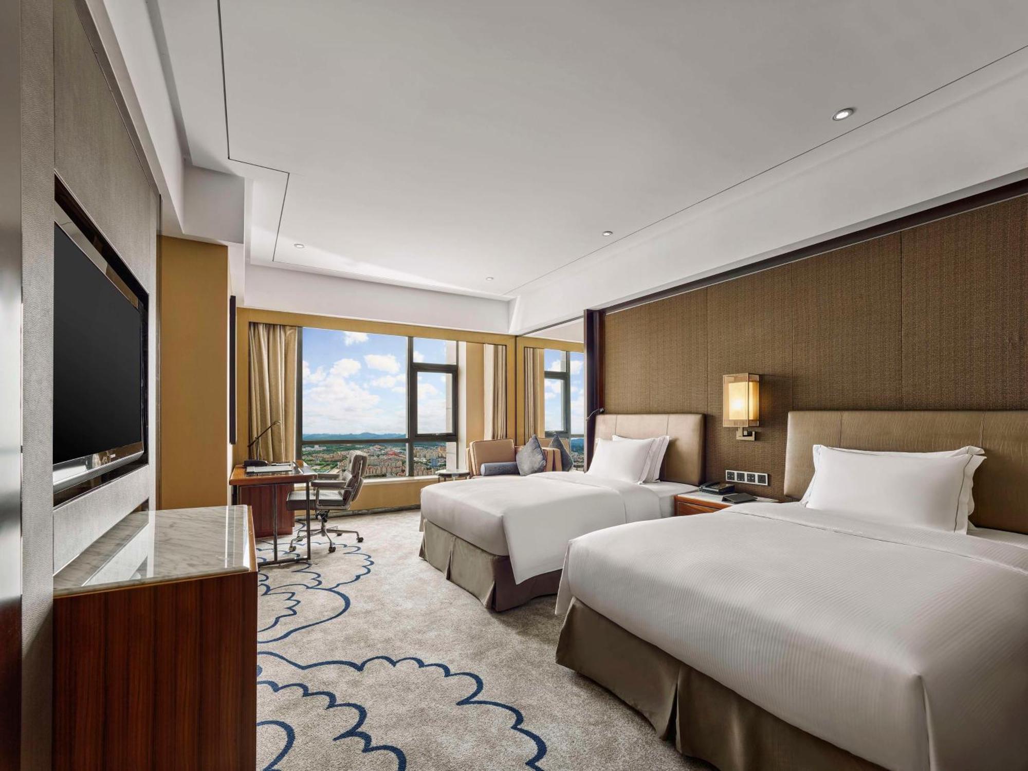 Hilton Zhongshan Downtown Exterior photo