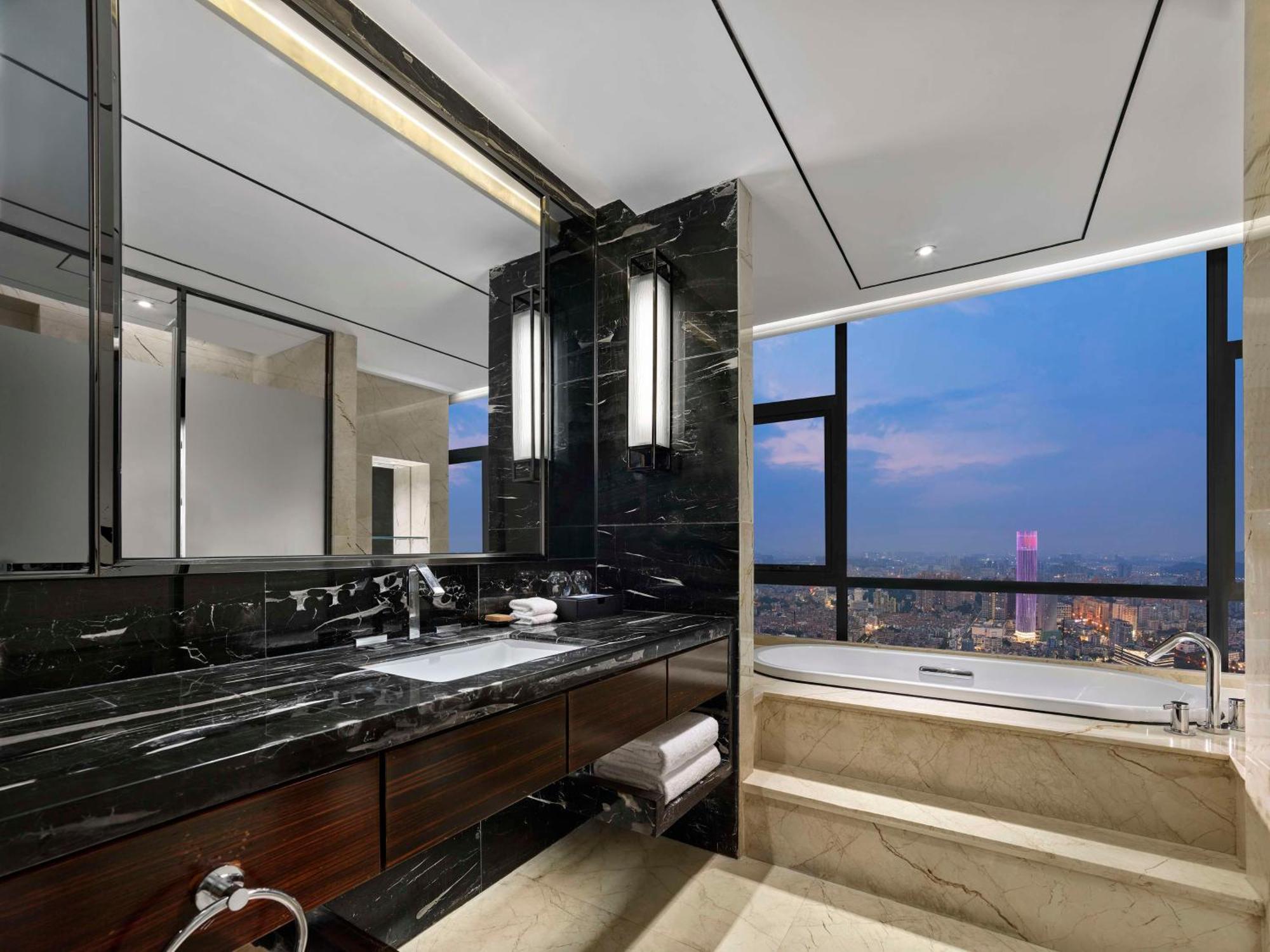 Hilton Zhongshan Downtown Exterior photo