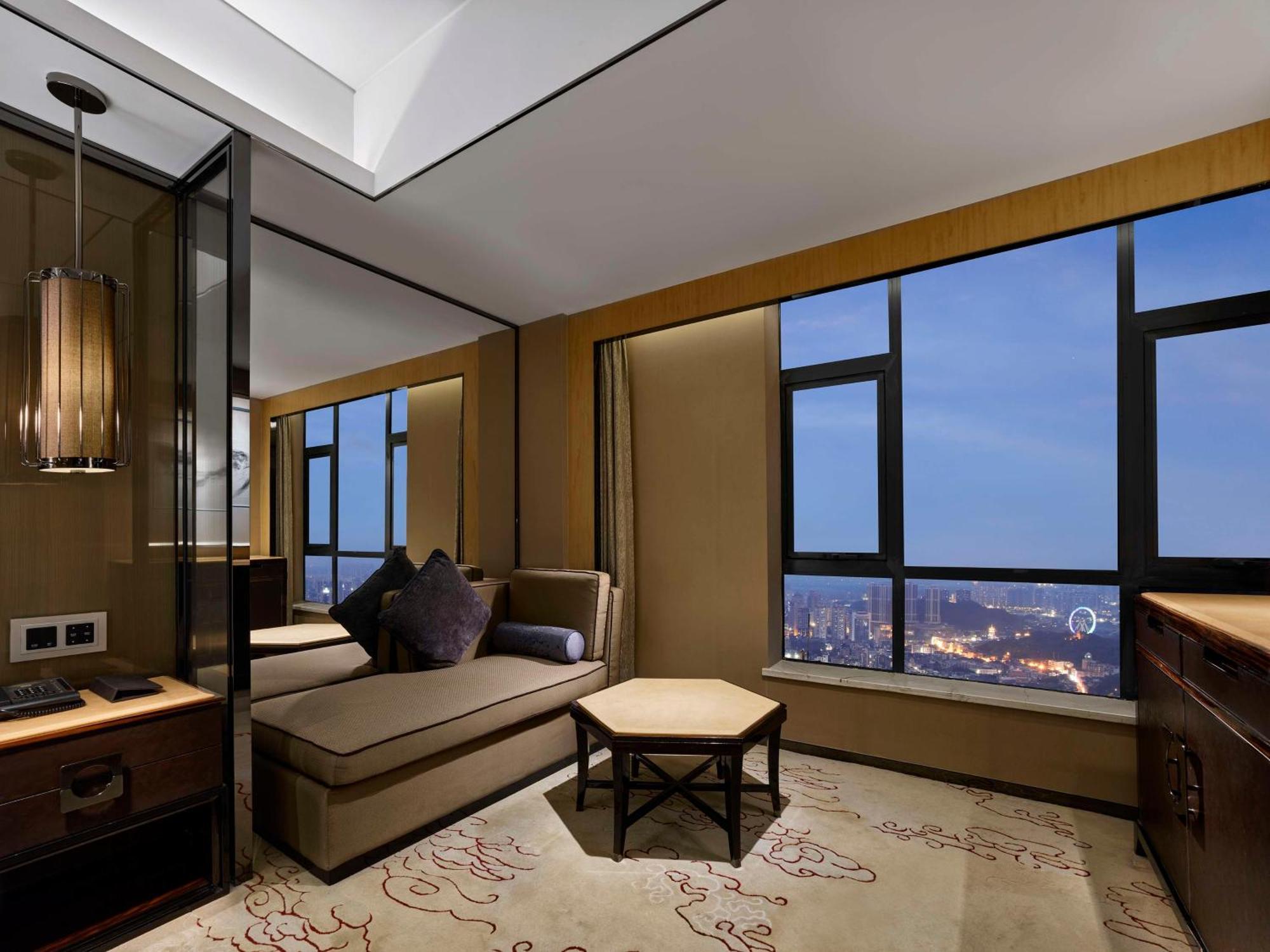 Hilton Zhongshan Downtown Exterior photo