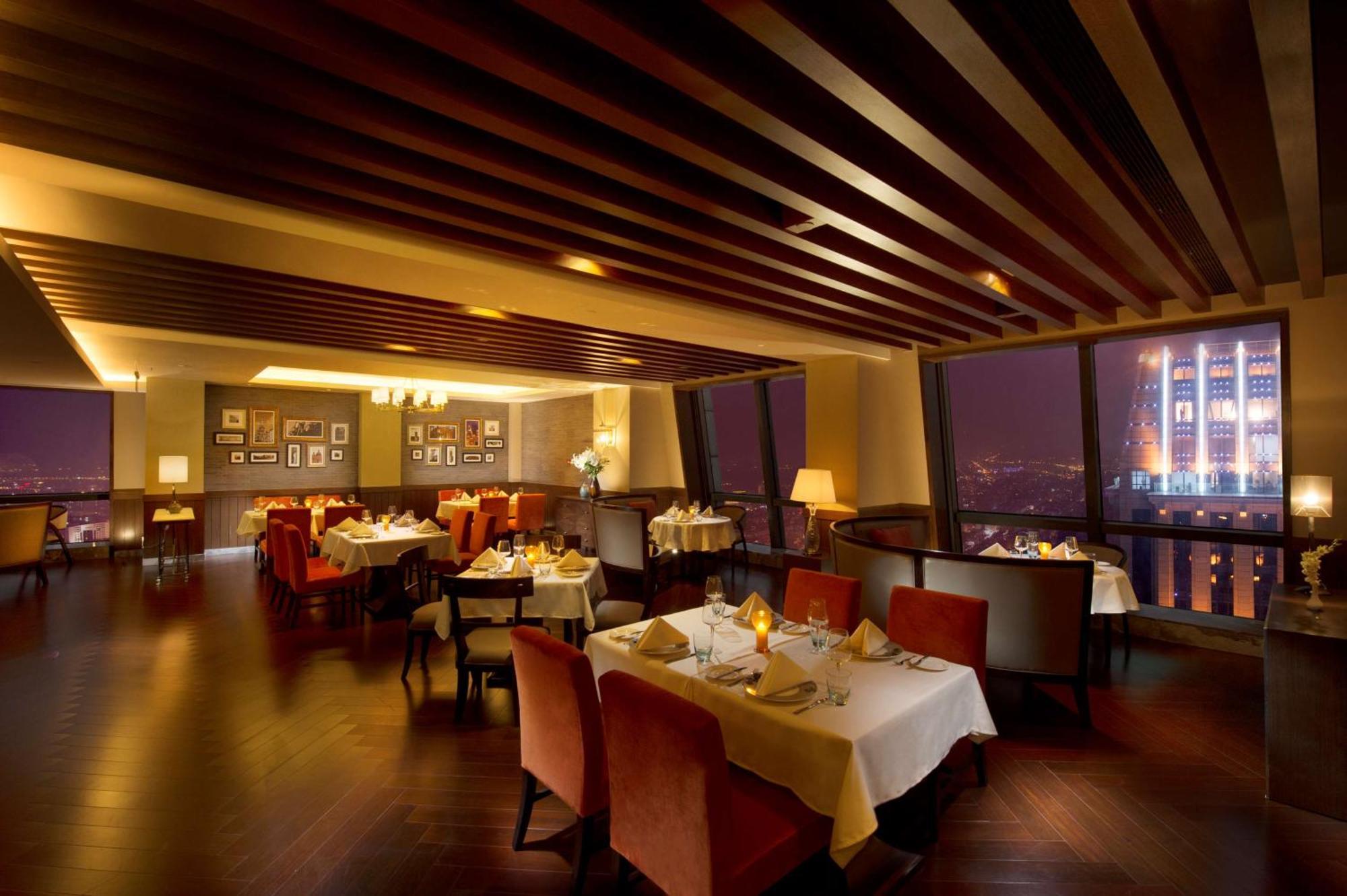 Hilton Zhongshan Downtown Exterior photo