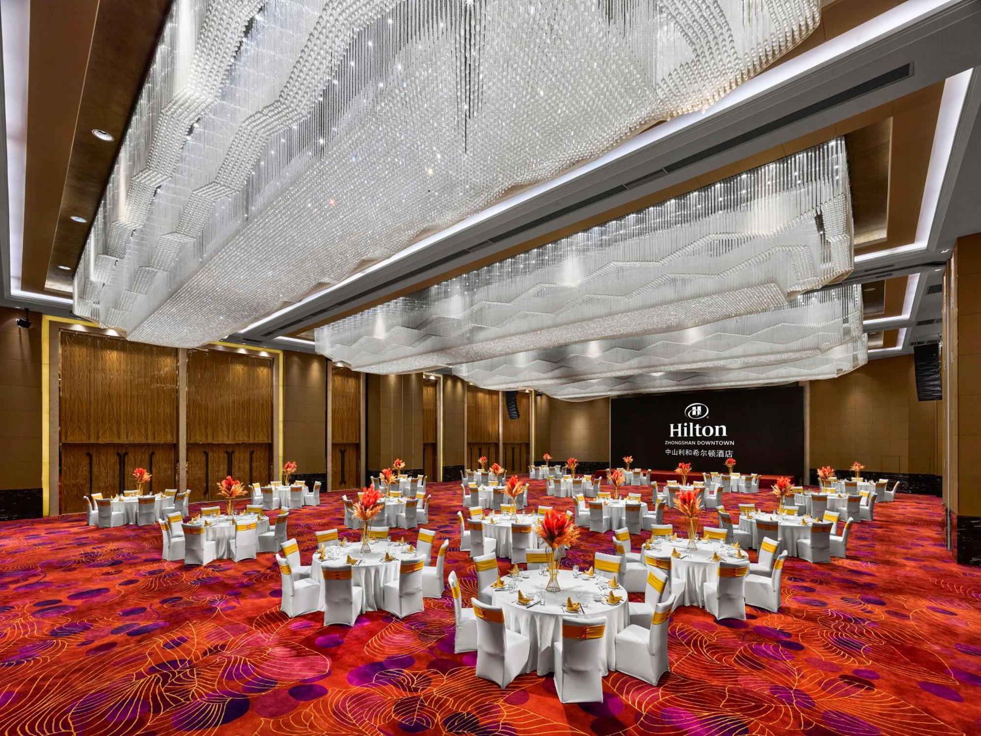 Hilton Zhongshan Downtown Exterior photo